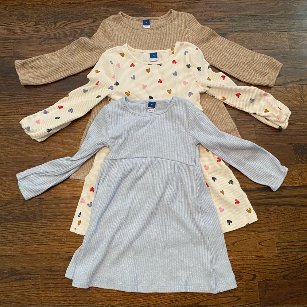 LOT of 3-PCS Girls 4T Ribbed Knit Dresses. Heart Print/Metallic Blue/Tan shimmer